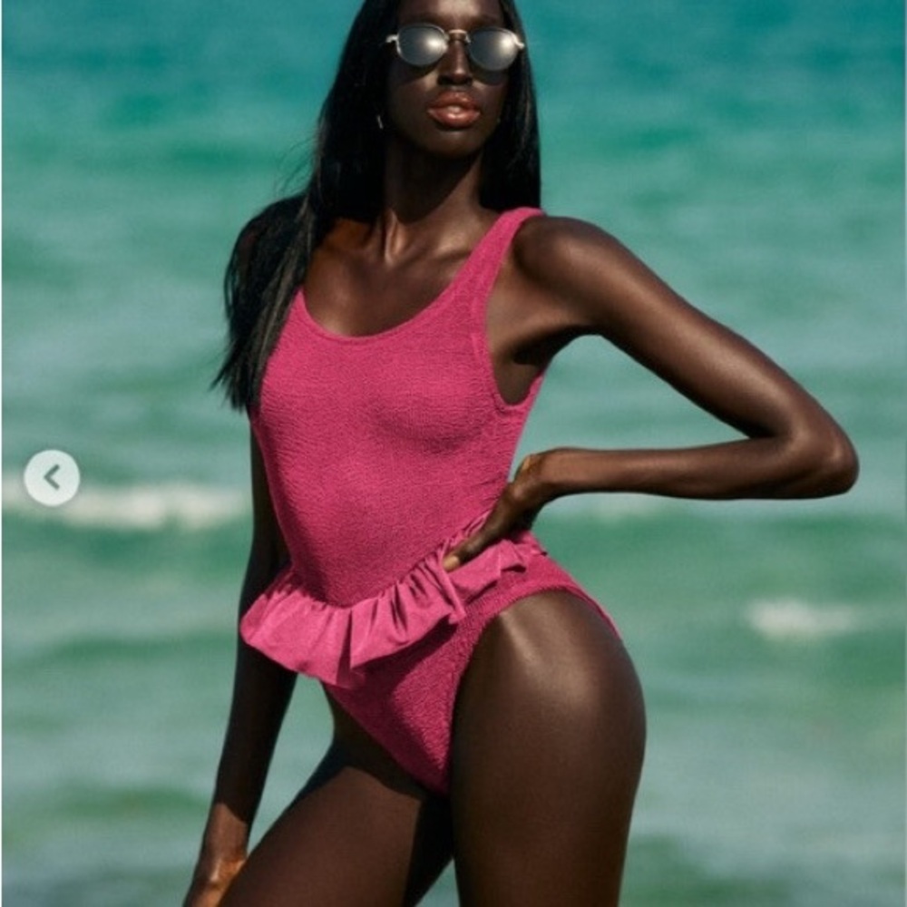 New Hunza G Denise Frill Swimsuit Metallic Crinkle One Piece  Pink Raspberry - Picture 2 of 8
